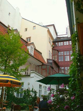apartment-001