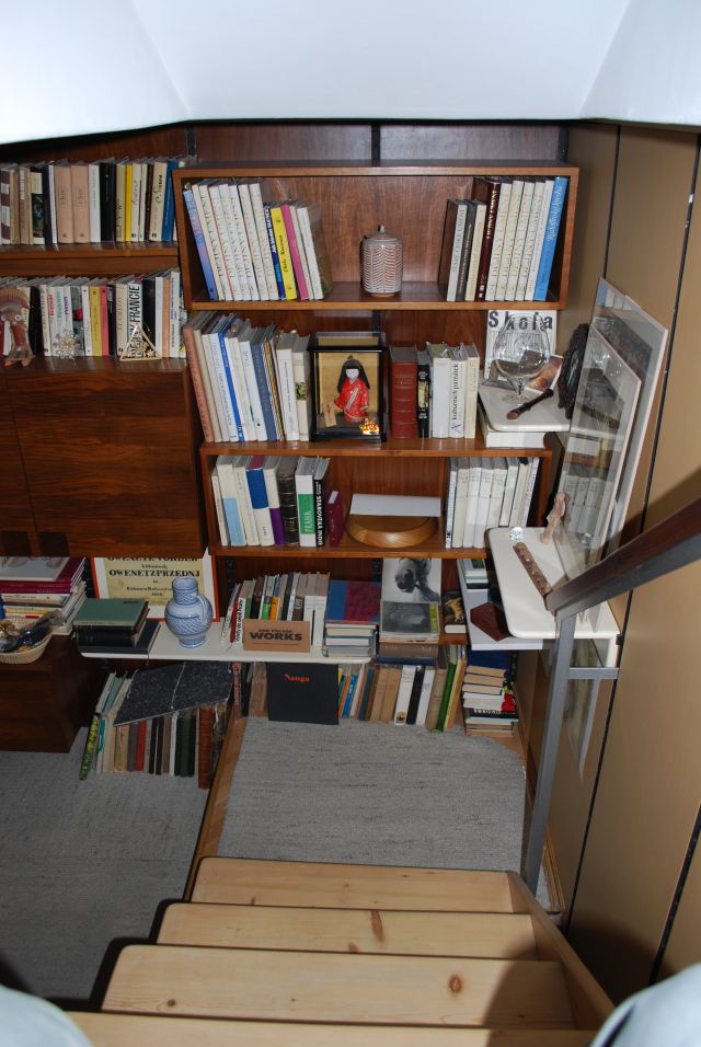 pictures_14b_-_attic_room